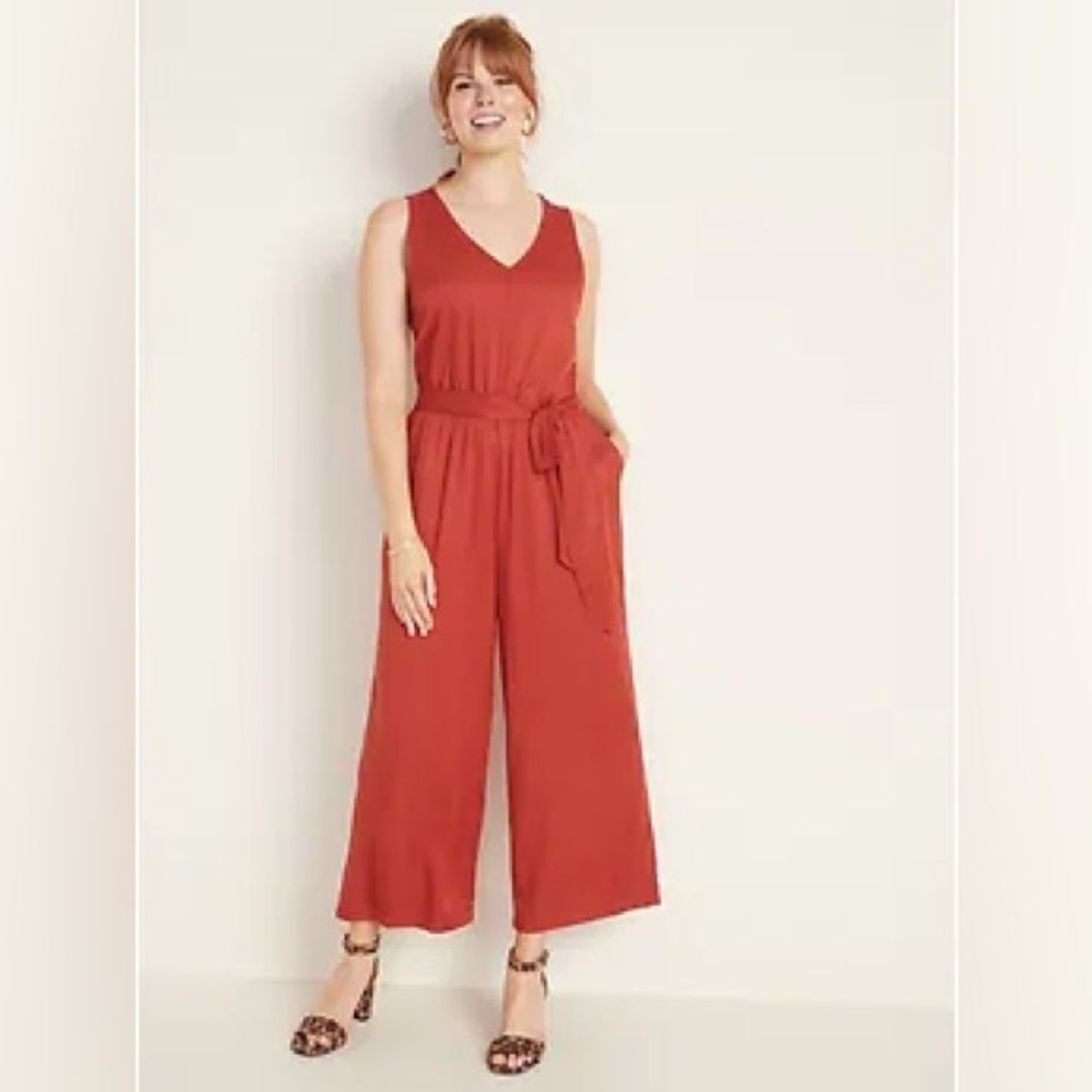Old Navy V-neck tie belt wide leg Sleeveless Rust Jumpsuit xl tall